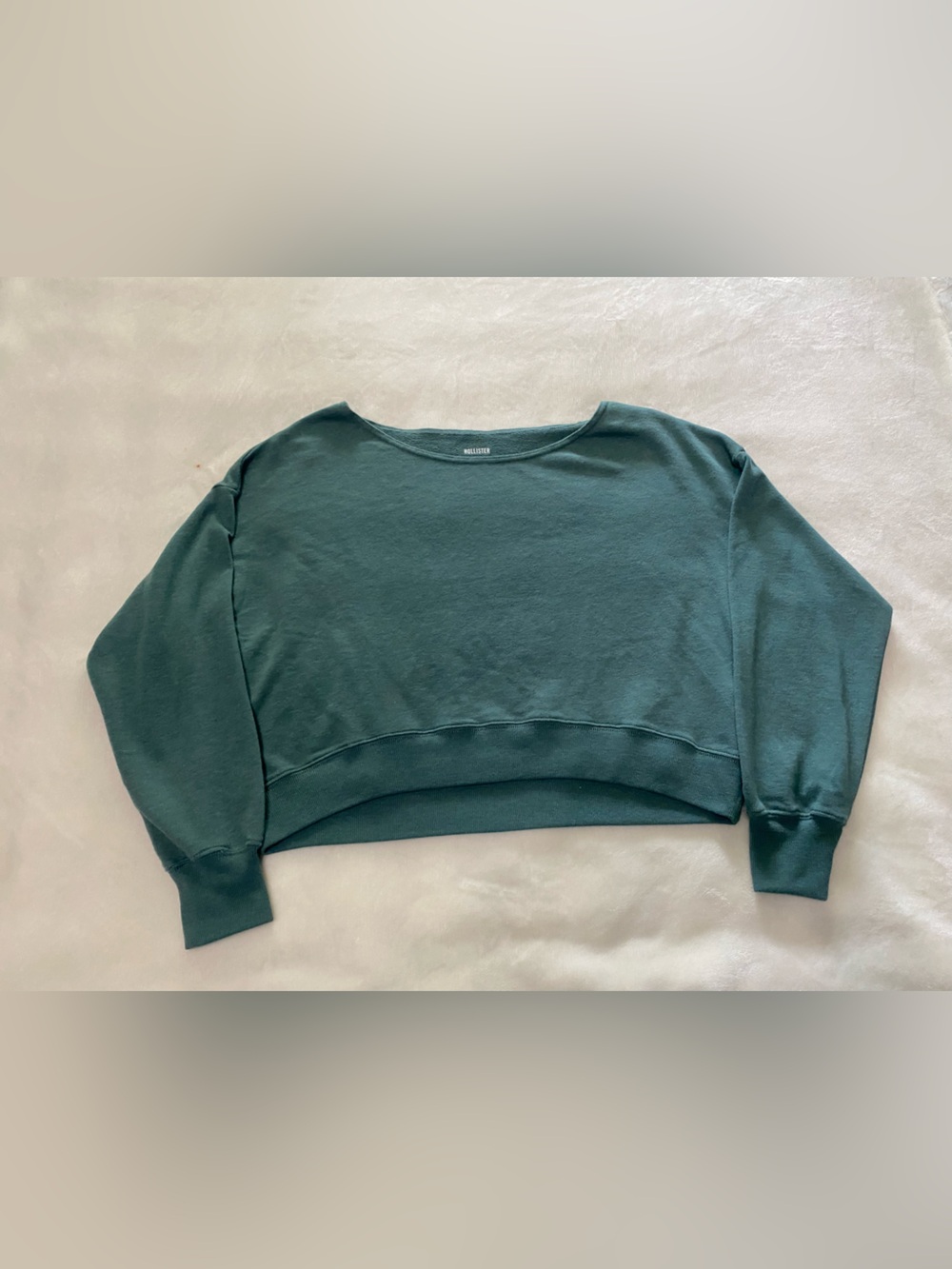 Hollister Teal Green Cropped Crewneck Sweater